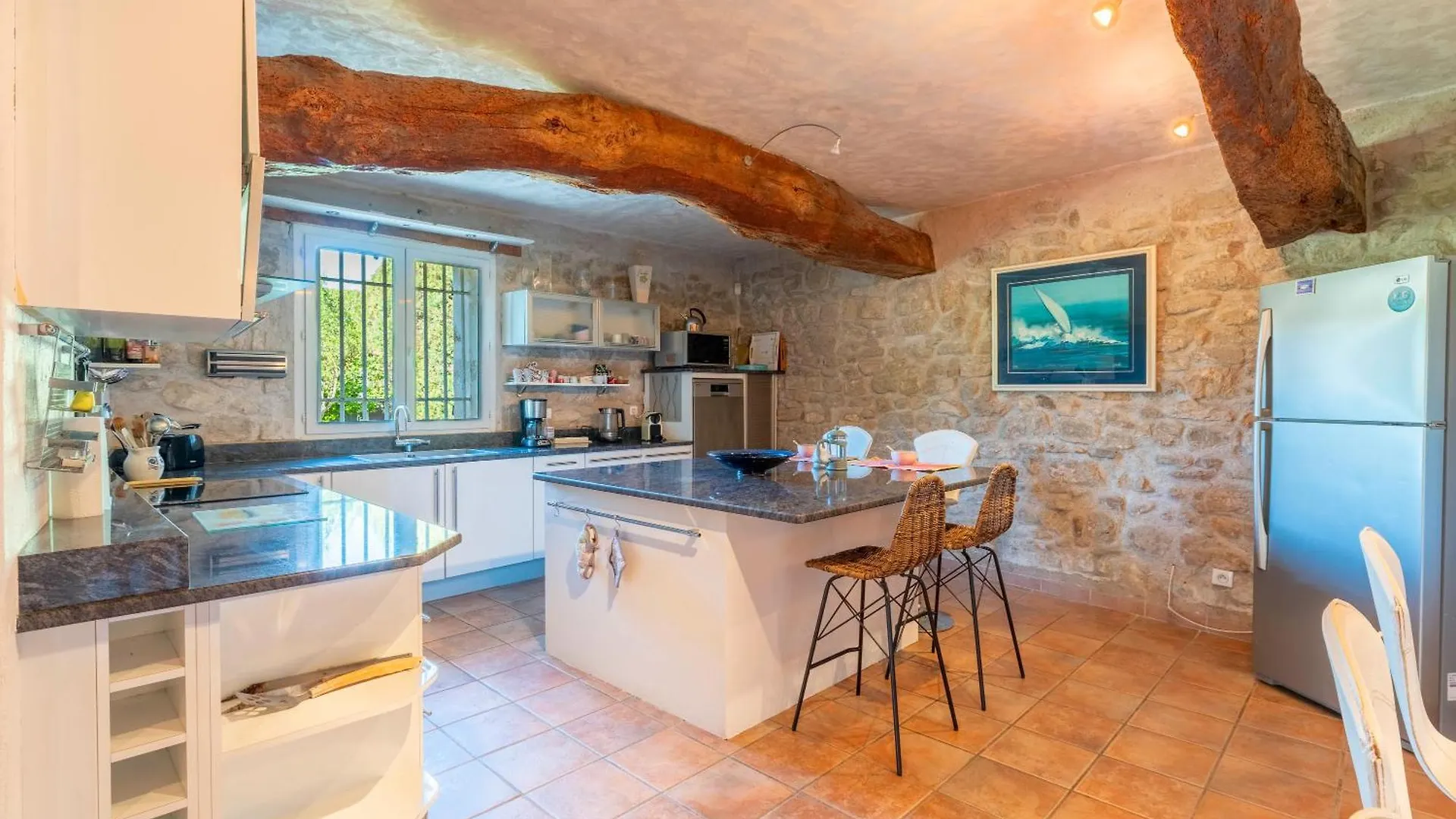 Mas De Charme Caumont Sur Durance Villa 0*, Caumont-sur-Durance
