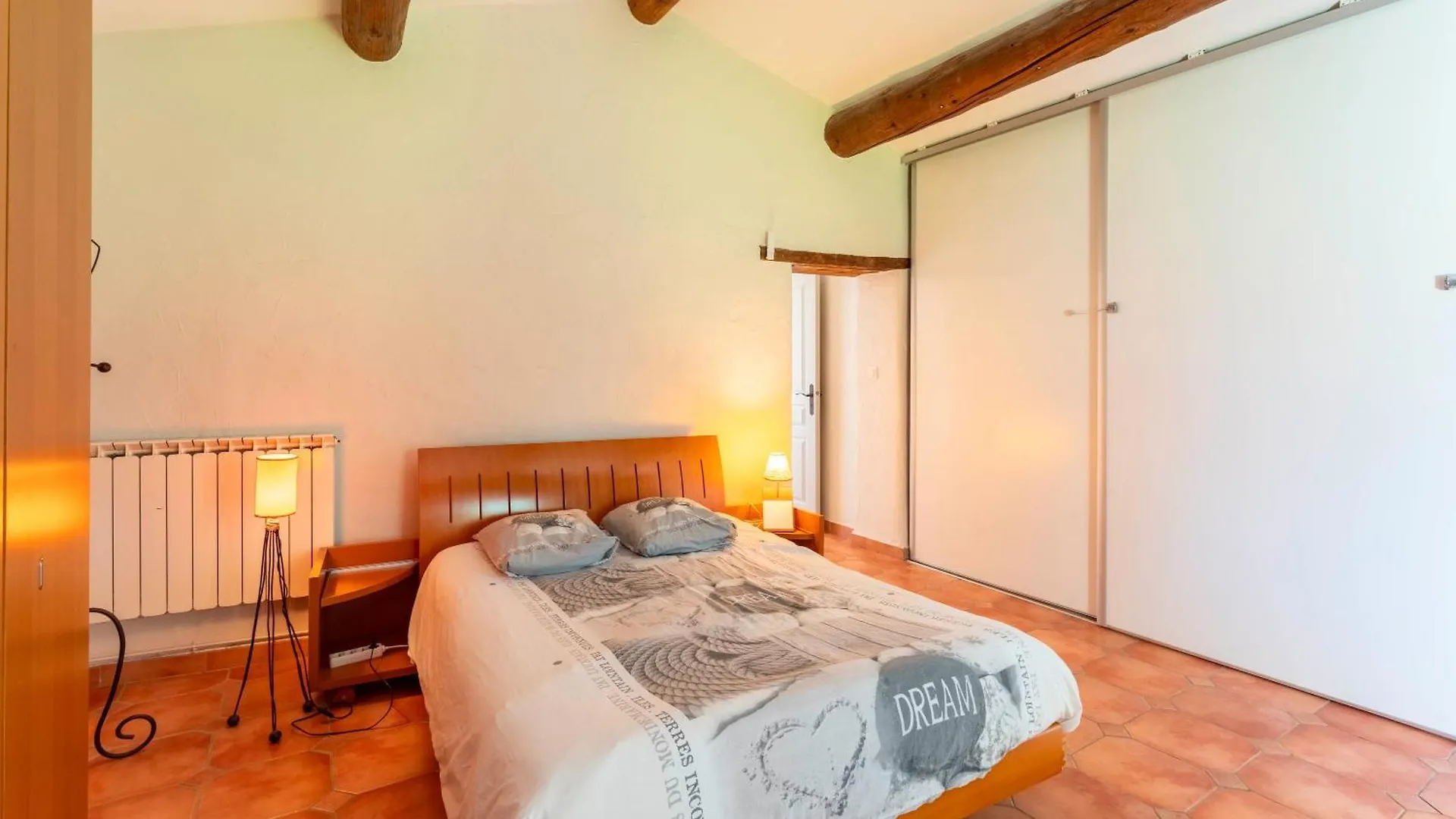 Holiday home Mas De Charme Caumont Sur Durance Villa