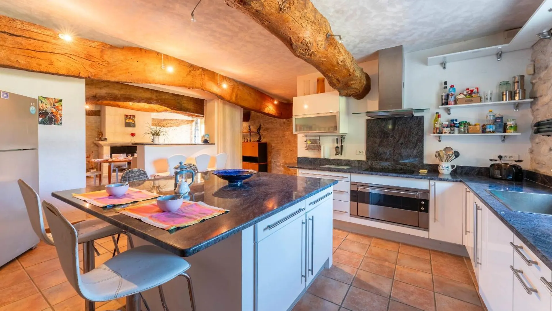 Mas De Charme Caumont Sur Durance Villa
